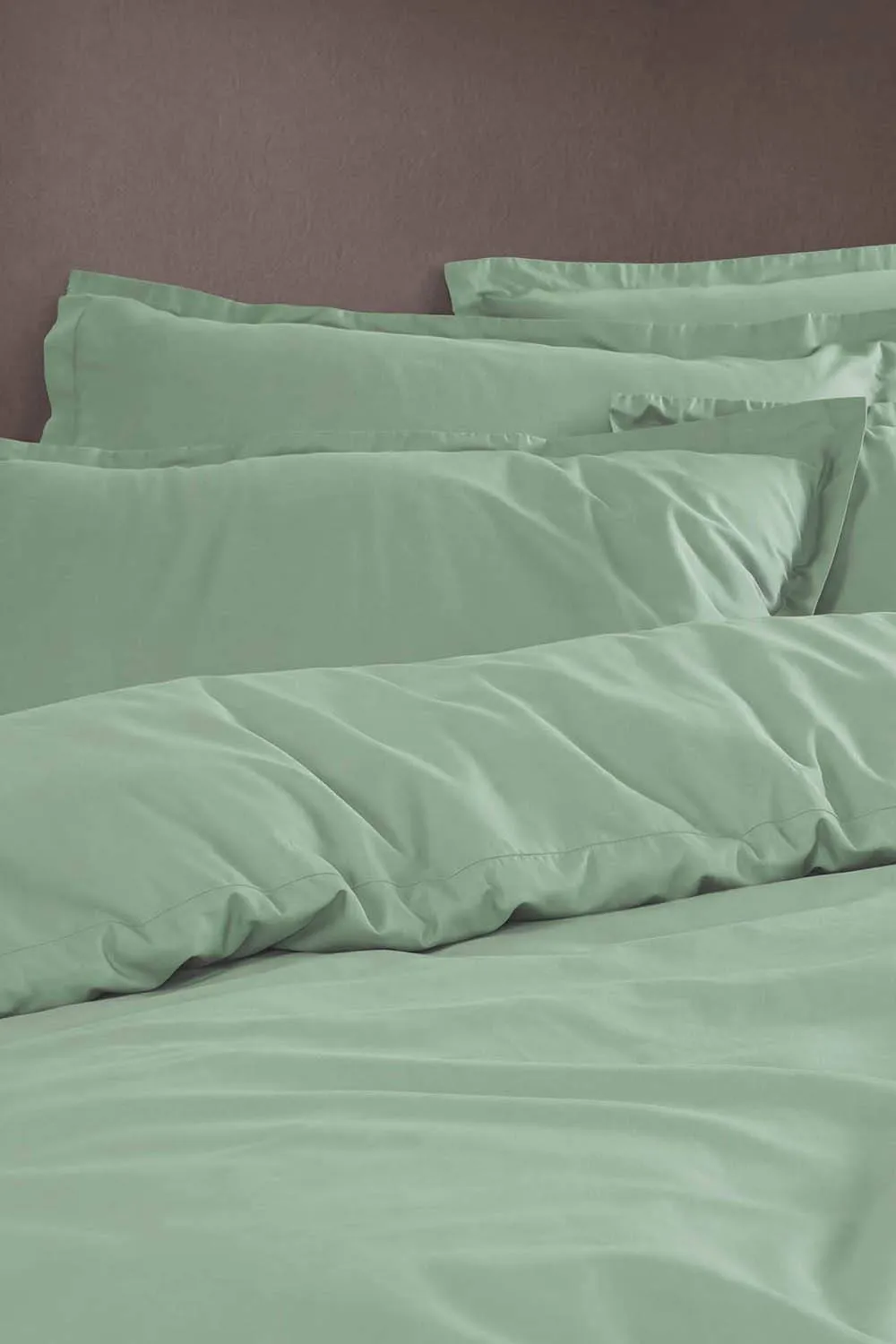 Martex Quiet Moss Duvet Cover Set in Green