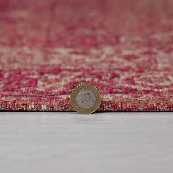 Mila Traditional Rug 4