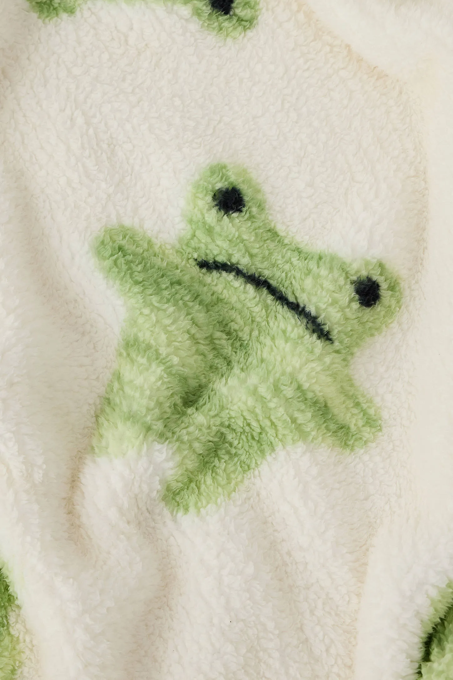 Grumpy Frog Fleece Throw - Green 2