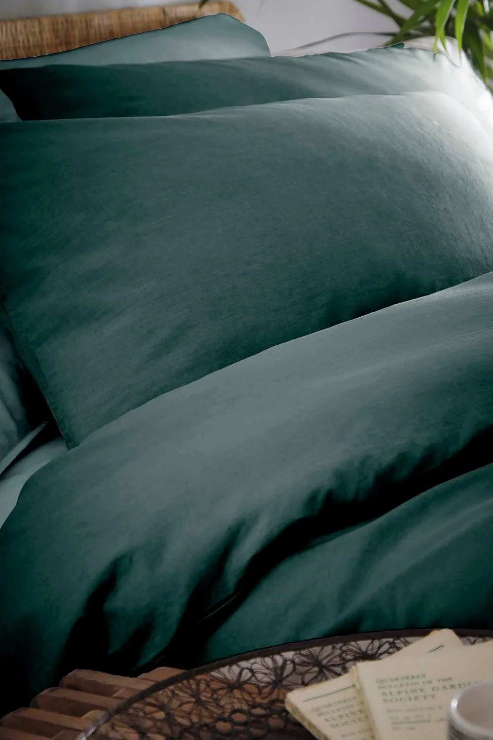 Appletree 'Cassia' 100% Natural Cotton Duvet Cover Set in Teal 2