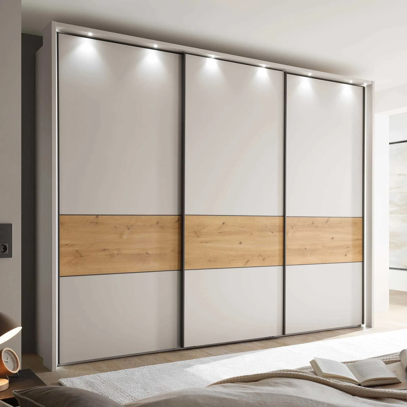 Templin 3000 2.5M 3 Door Sliding Ward , Neutral Wood | Barker & Stonehouse 2