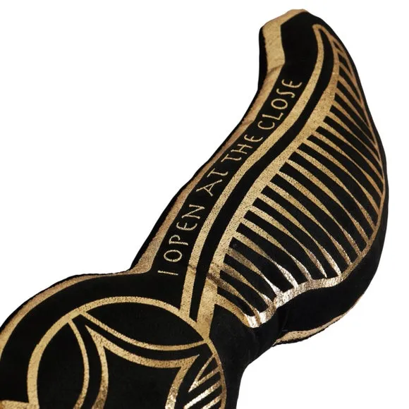 Harry Potter Alumni Snitch Velvet Cushion 3