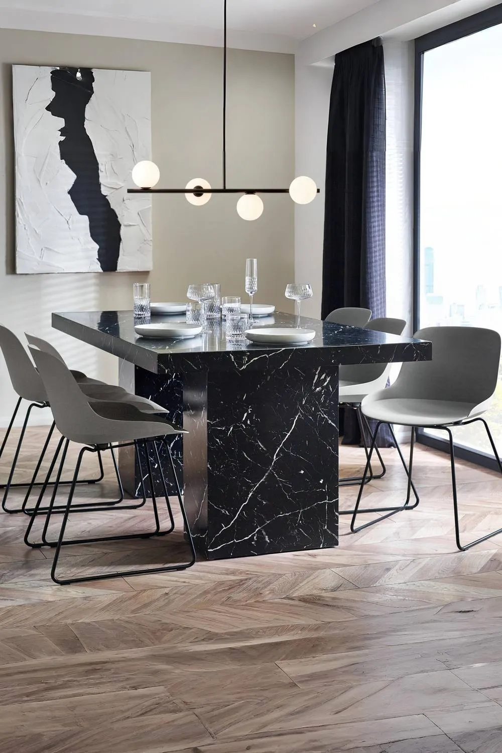 Julian Bowen Rome Rectangular 6-8 Seater Dining Table in Black 2