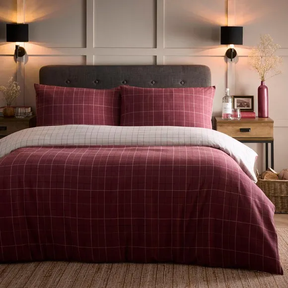 Dreams & Drapes Wynn 100% Cotton Duvet Cover & Pillowcase Set
