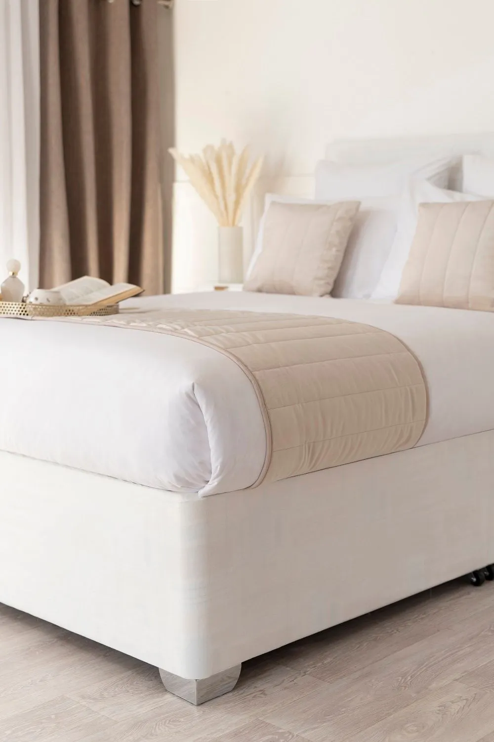Belledorm Faux Suede Deep Base Wrap in White 1