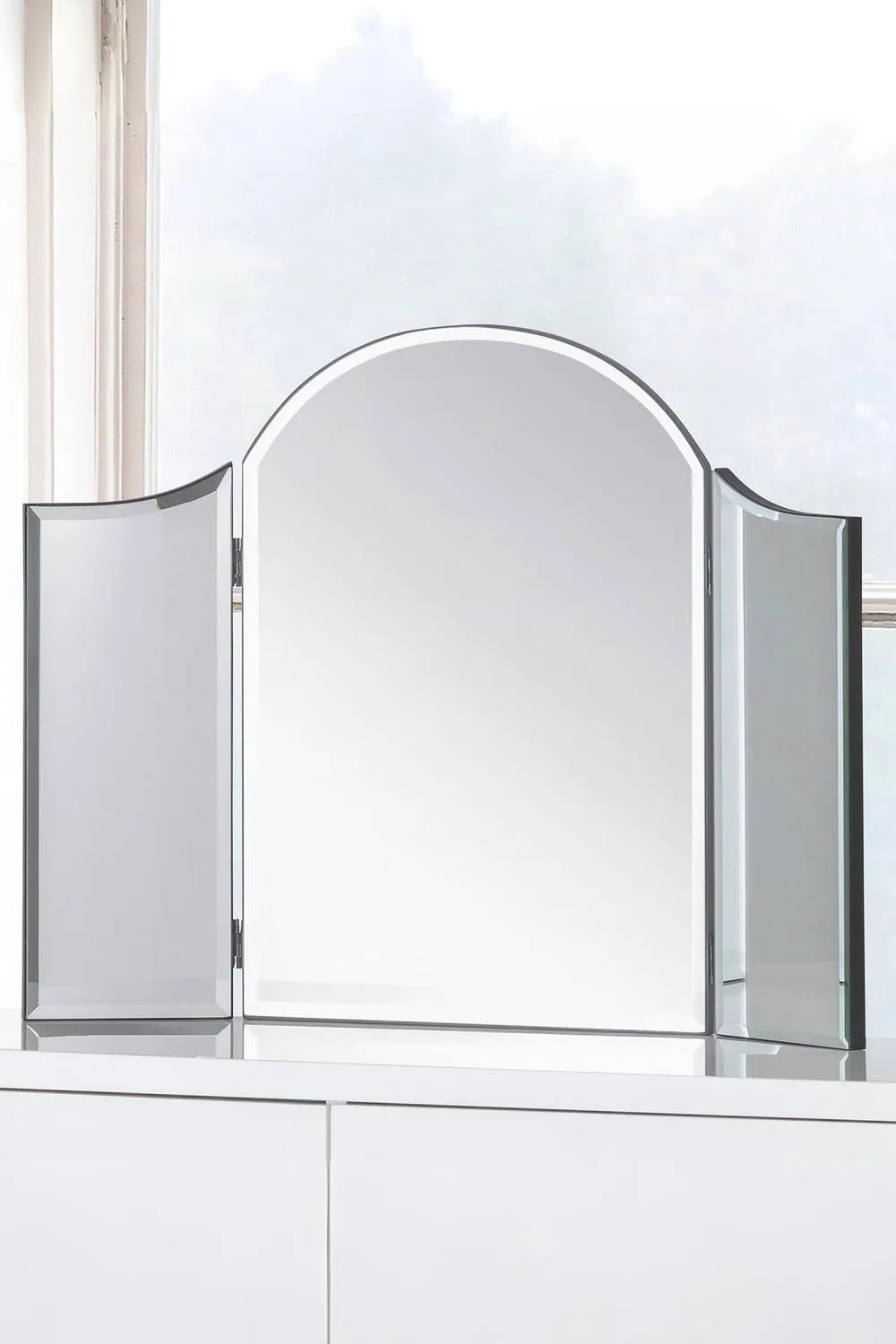 Julian Bowen Canto Curved Dressing Table Mirror in Clear