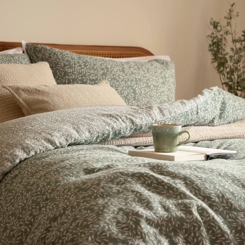 Yard Perrie Leaf Muslin 100% Cotton Duvet Cover Set in Green 3