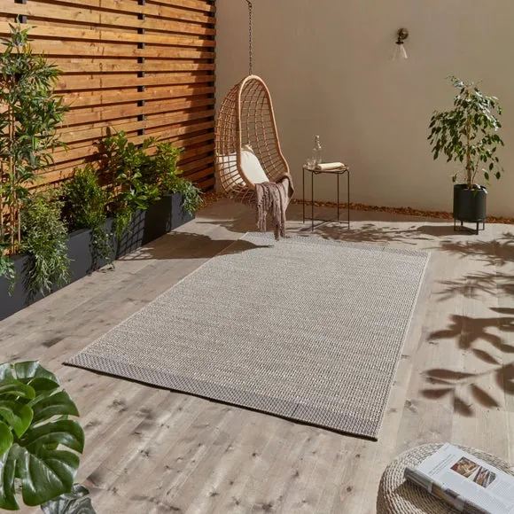 Stitch 9682 Indoor Outdoor Rug 1