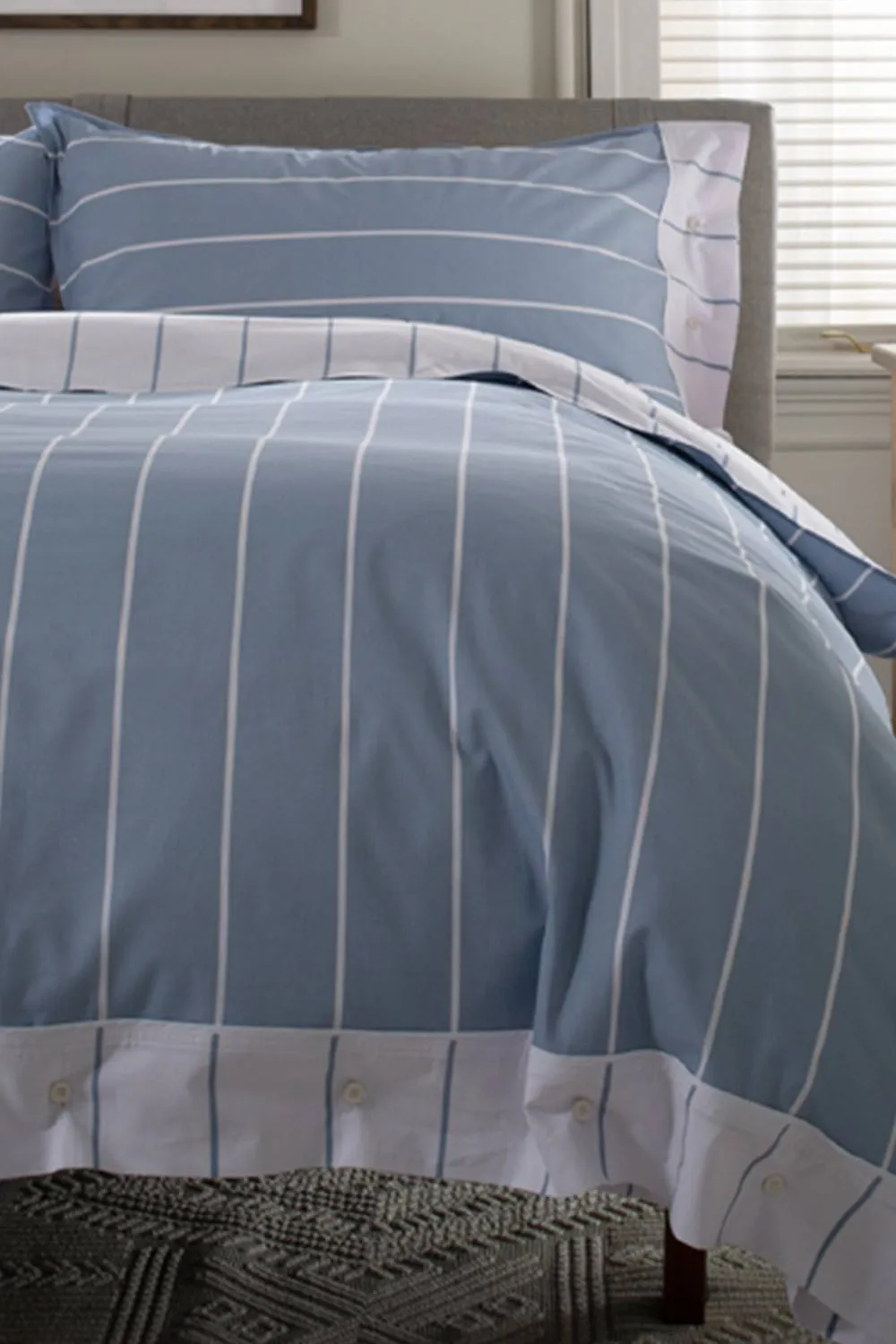 The Lyndon Company Next Level 100% Duvet Cover Set with Cuff Detailing in Blue 2