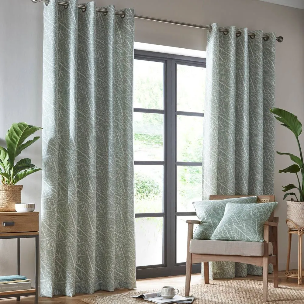 Portfolio Home Madison Botanical Leaves Fully Lined Eyelet Curtain Set in Green