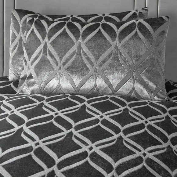 Belfort Duvet Cover and Pillowcase Set 3