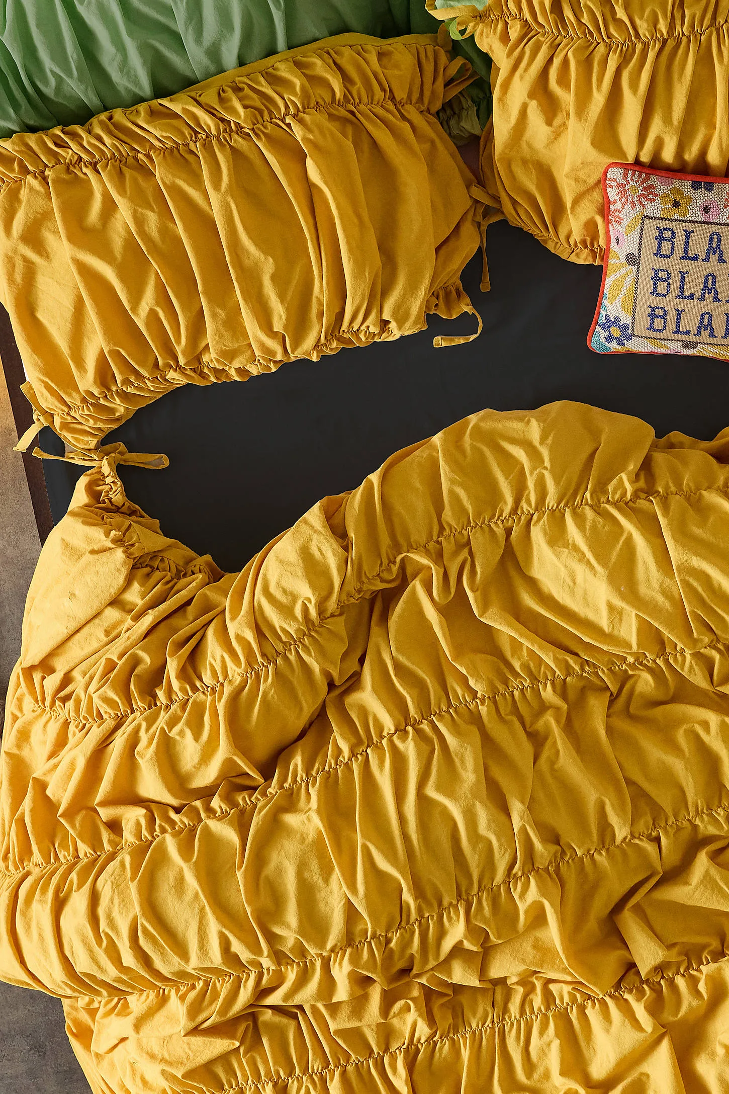 Cinched Duvet Set - Dark Yellow 3