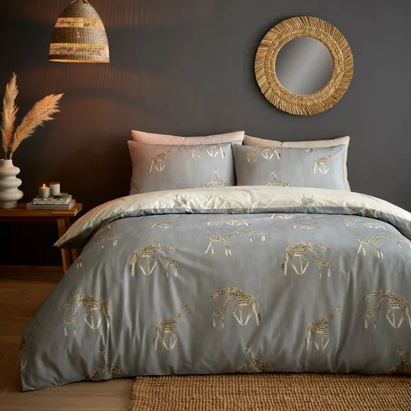 Milo Giraffe Polycotton Duvet Cover & Pillowcase Set 1