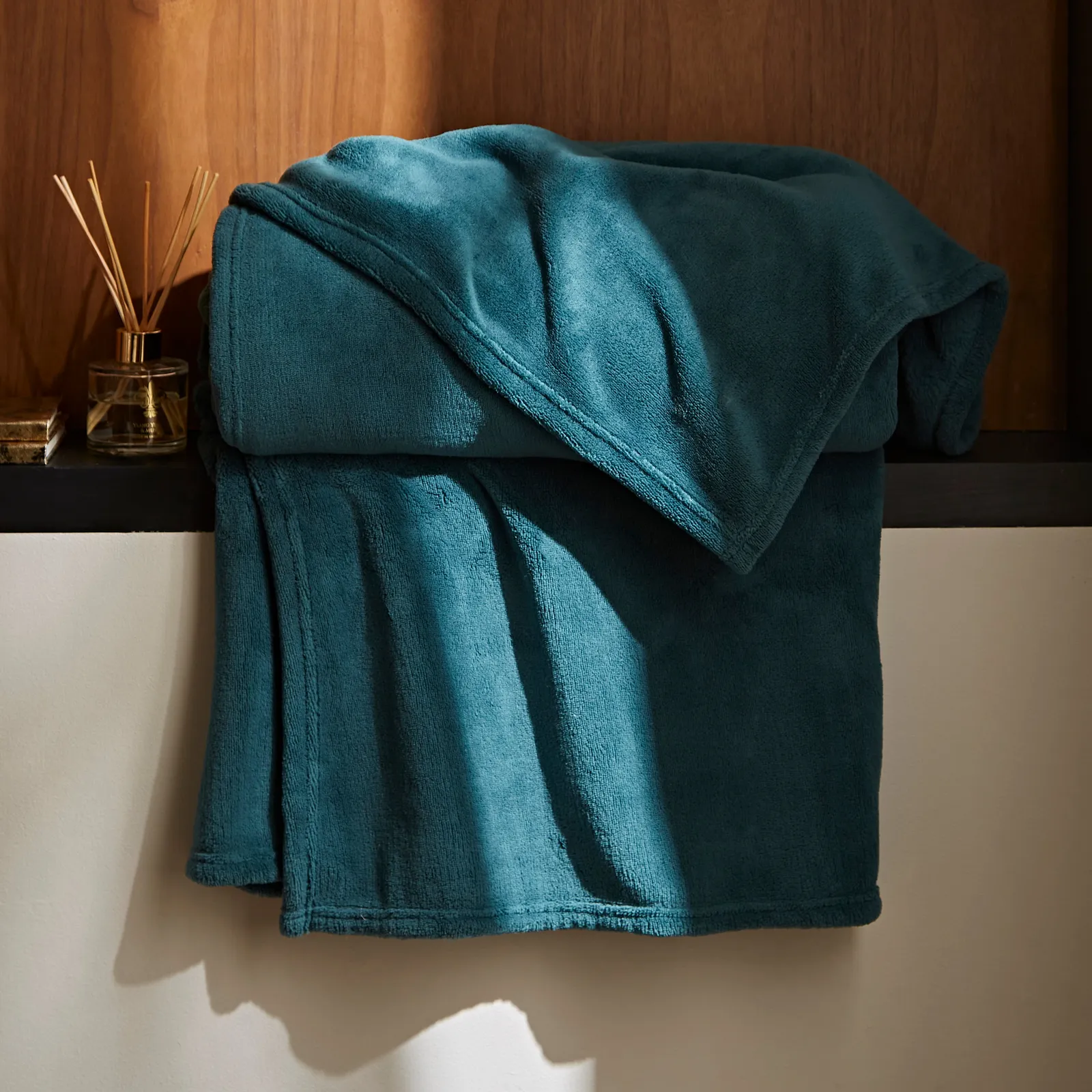 Recycled Fleece Throw Green