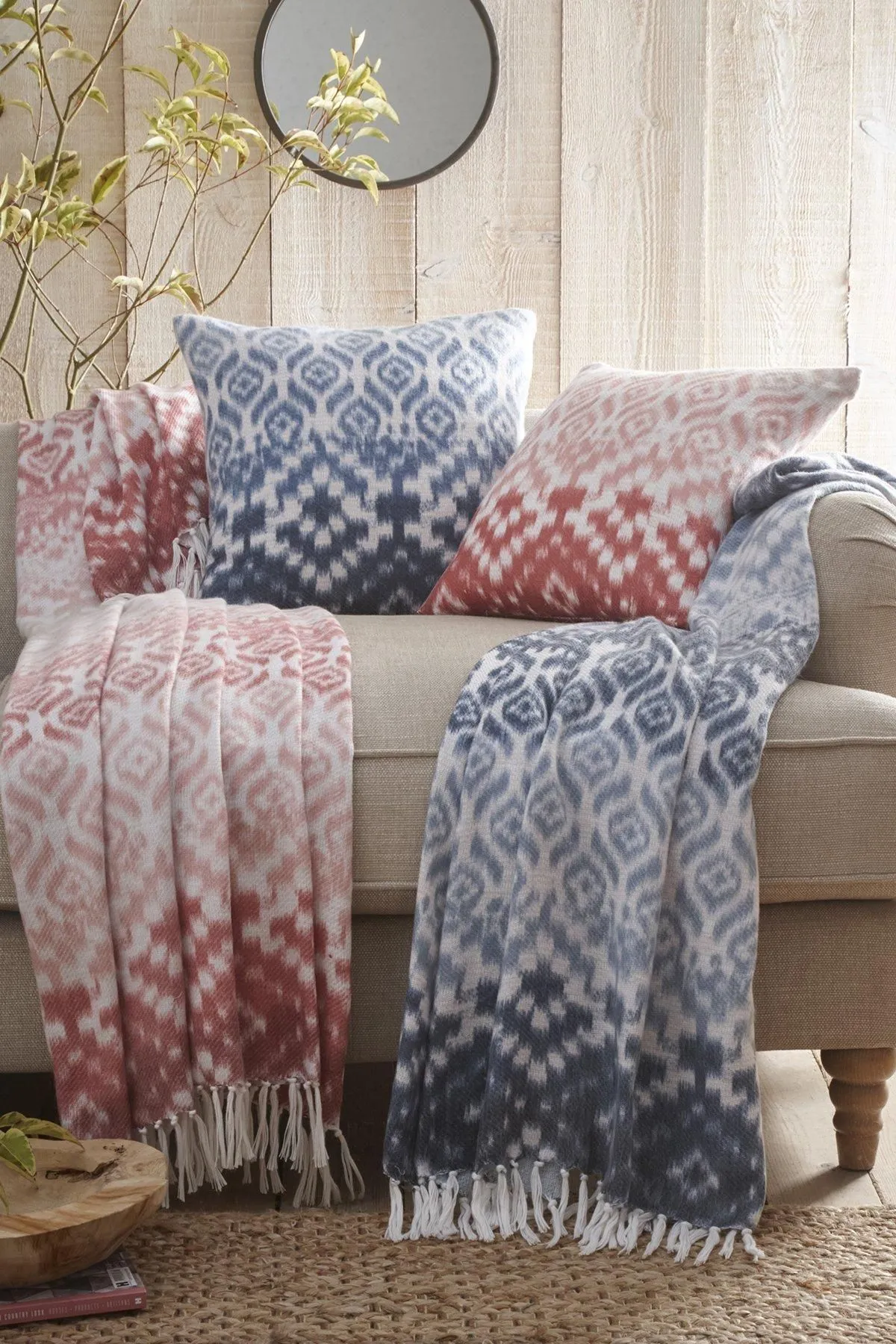 Appletree 'Sakari' Banded Tassled Bedspread in Terracotta 4