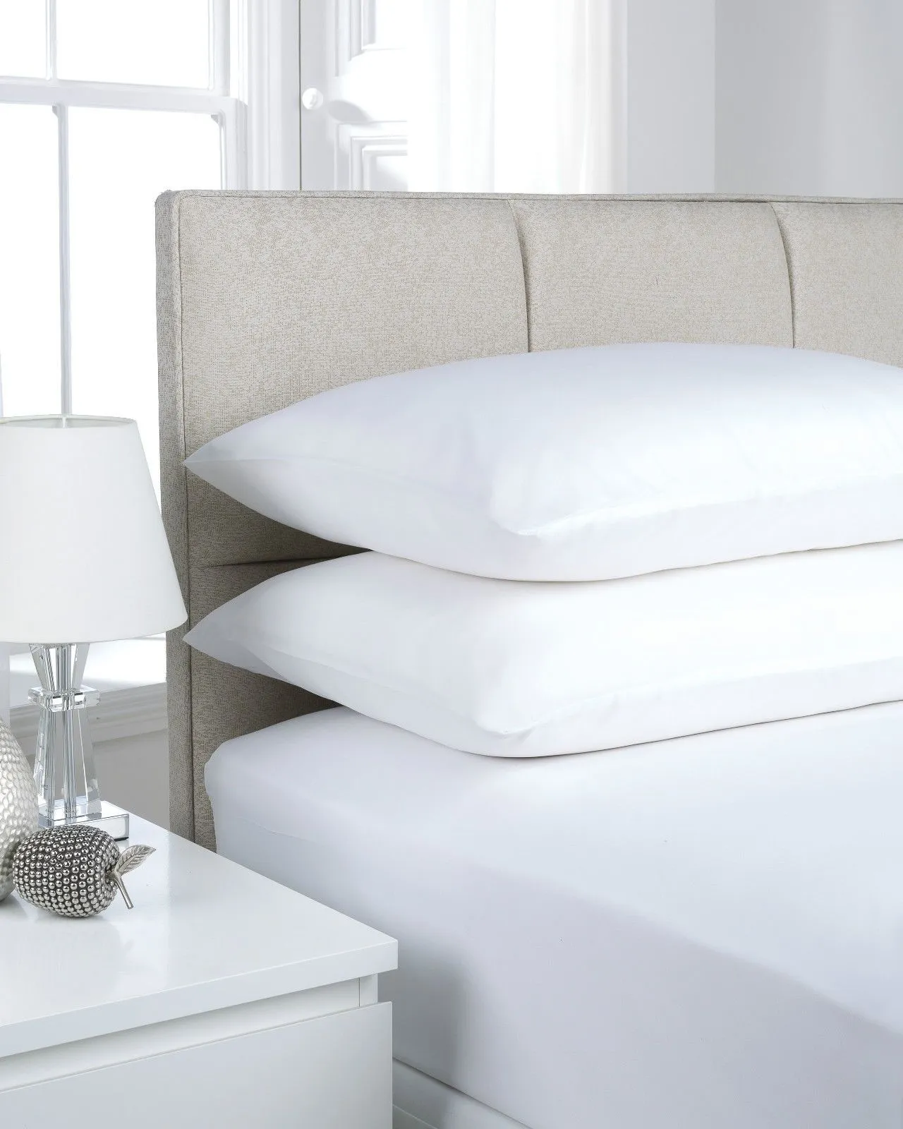 Smart Living Polycotton Bed Linen Luxury Bedsheet or Pillowcase Non Iron in White 1