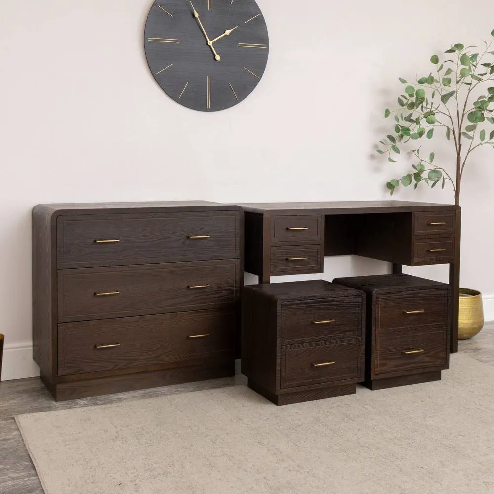 Melody Maison Chest, Dressing Table & Pair of Bedside Tables - Kingsley Range in Brown 6