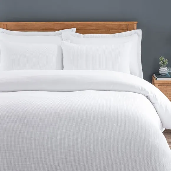 Alston Waffle Polycotton Duvet Cover and Pillowcase Set 2