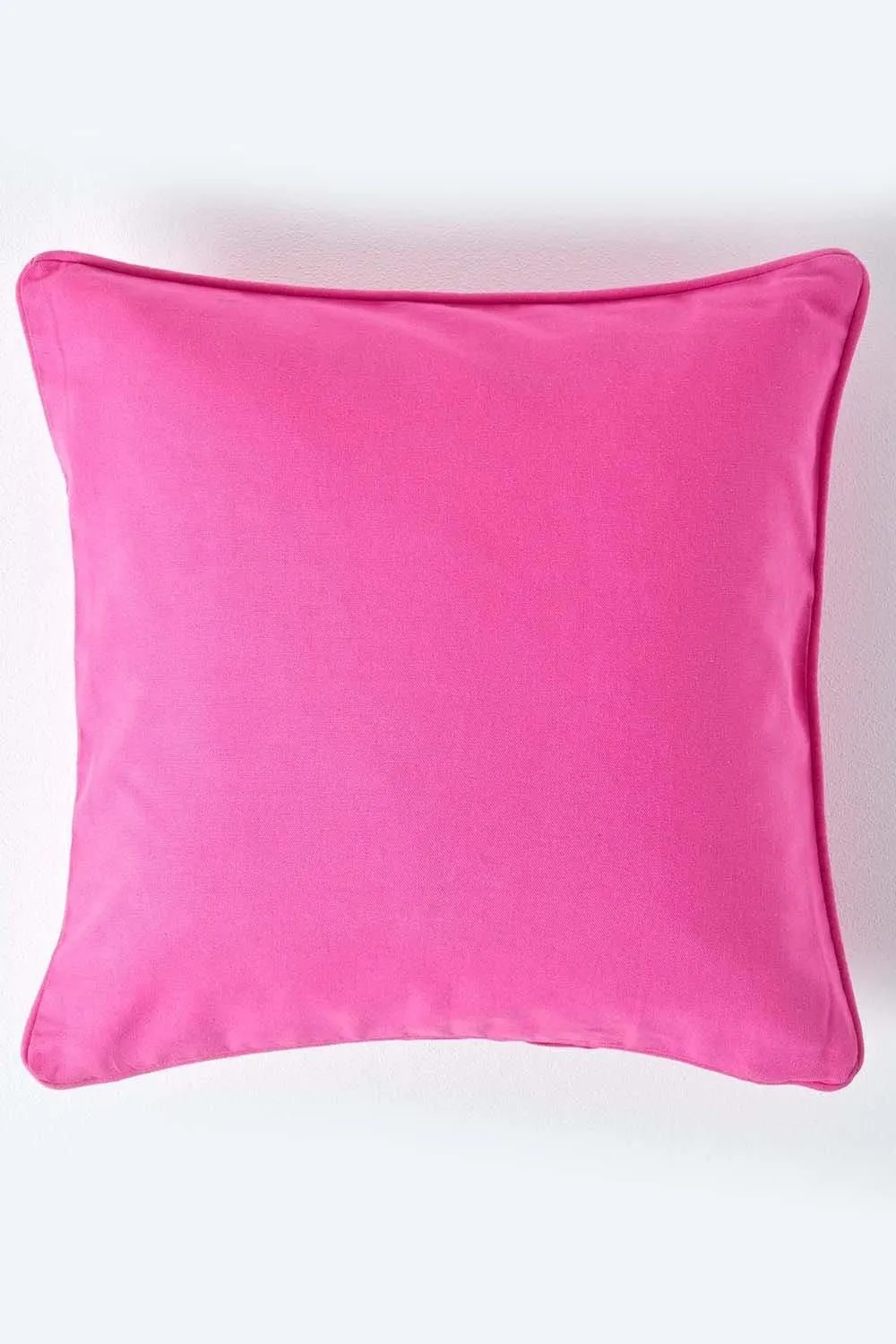 Homescapes Cotton Plain Cushion Cover in Cerise 1