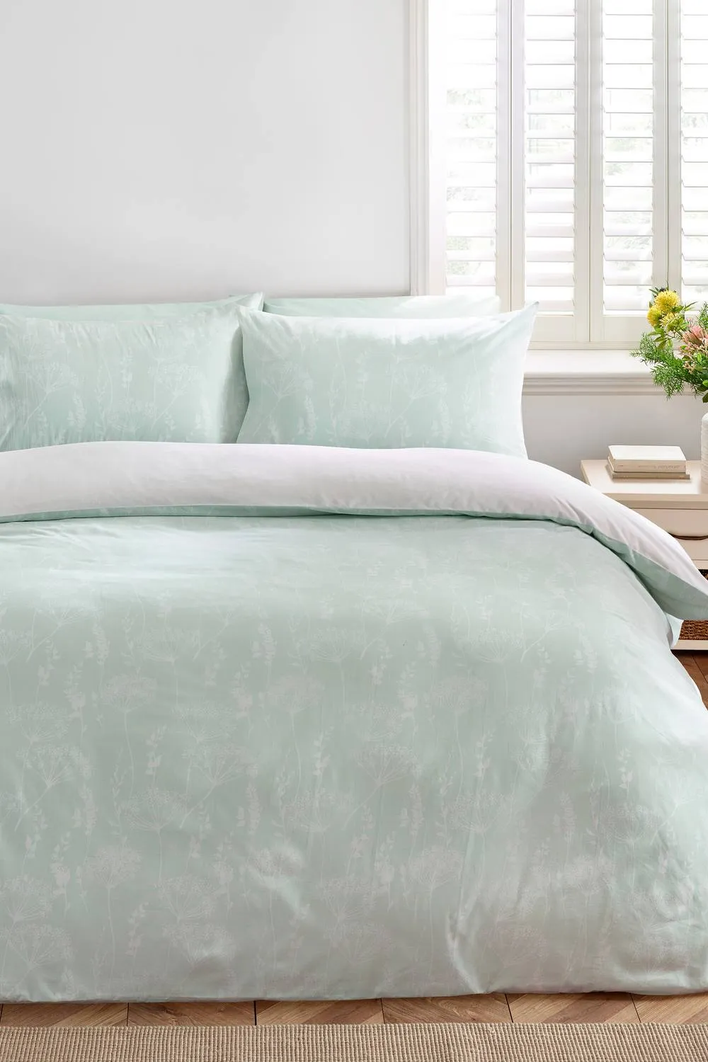 Catherine Lansfield Meadowsweet Floral Duvet Set 2