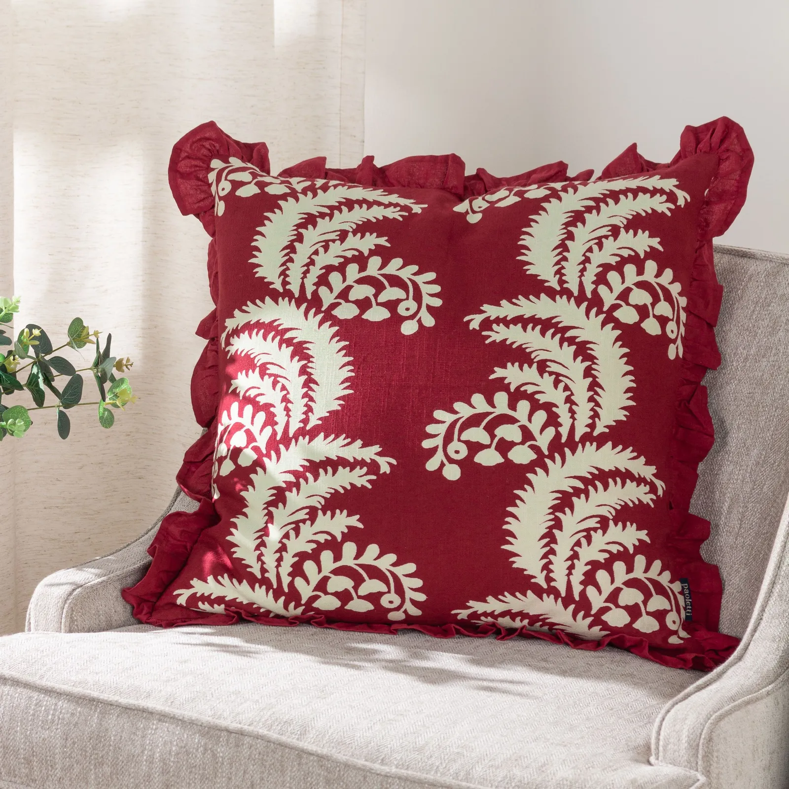 Paoletti Montrose 100% Cotton Fringed Leaf Cushion in Red 1