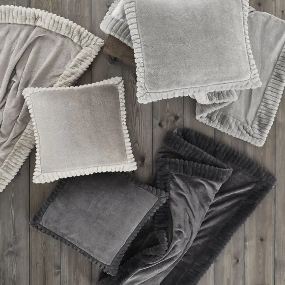 Catherine Lansfield Faux Velvet 150cm x 200cm Throw Blanket 3