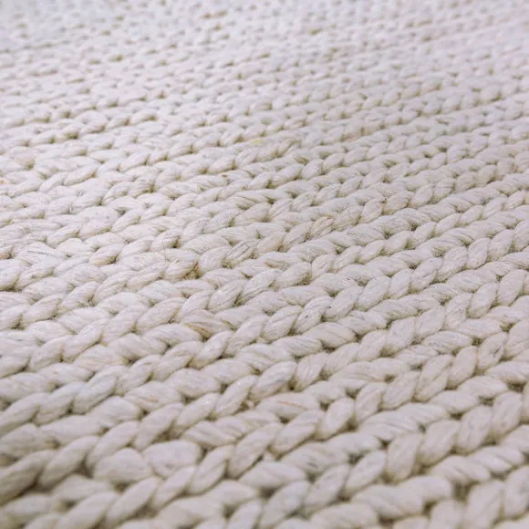 Plaited Wool Striped Border Rug 2