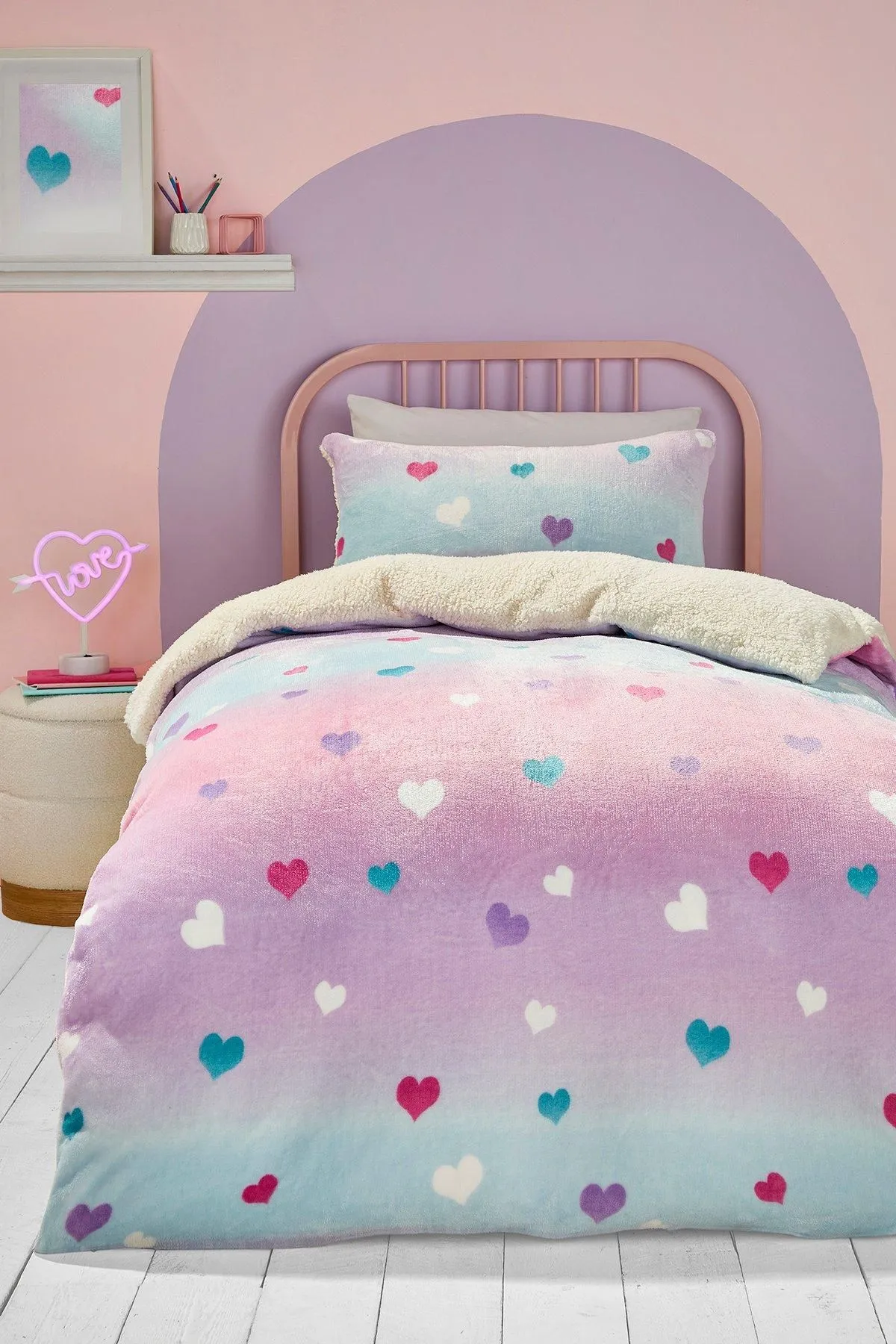 Bedlam 'Cosy Ombre Heart' Plush & Sherpa Reverse Duvet Cover Set