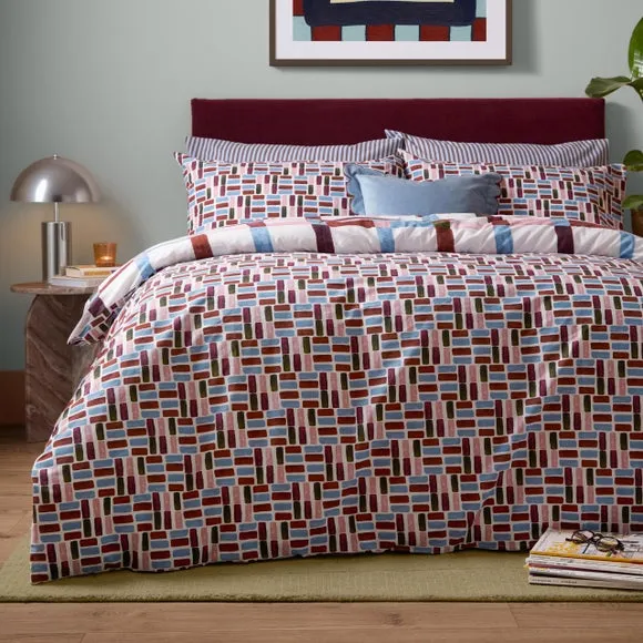 Furn. Selvan Polycotton Duvet Cover & Pillowcase Set 2