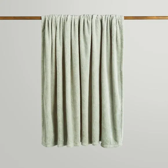 Leila Leaf Fleece Throw Blanket 3