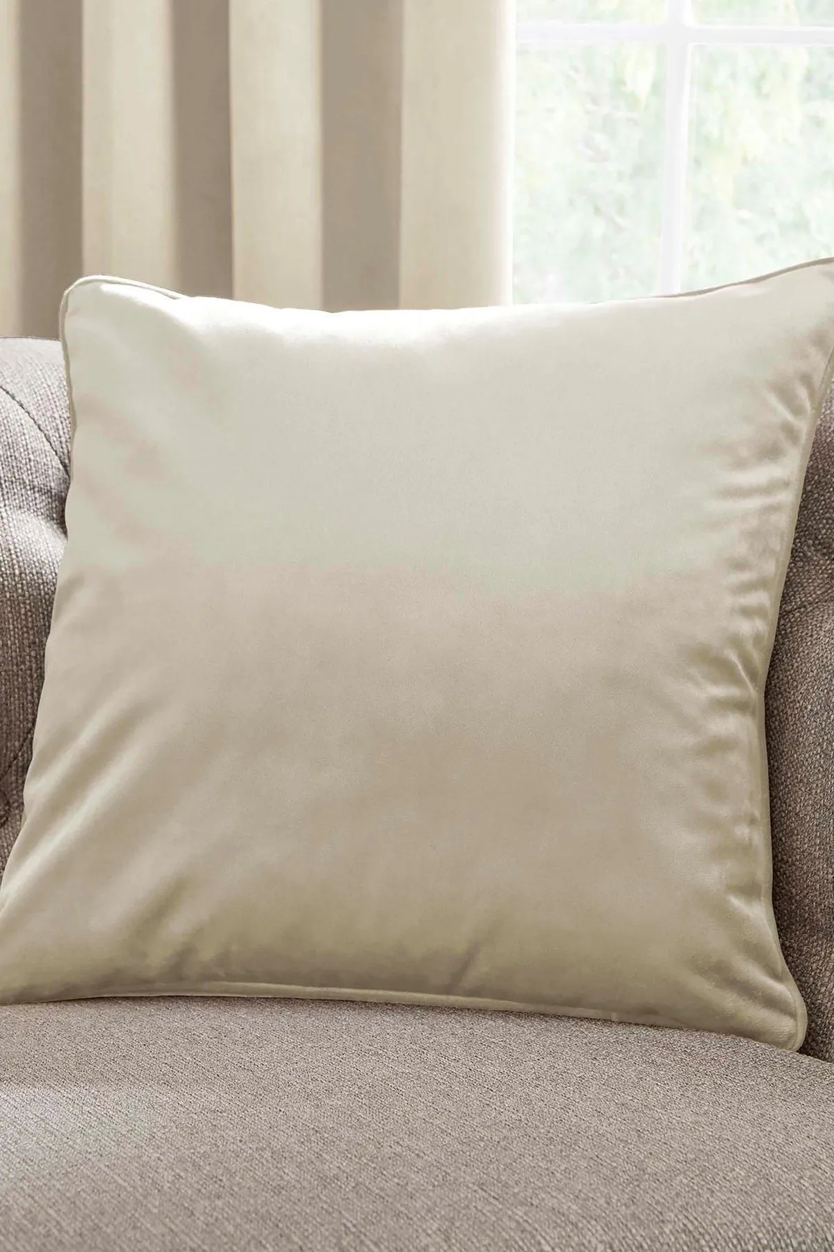 Laurence Llewelyn-Bowen 'Montrose' Luxury Filled Plain Velvet Cushion in Ivory 1