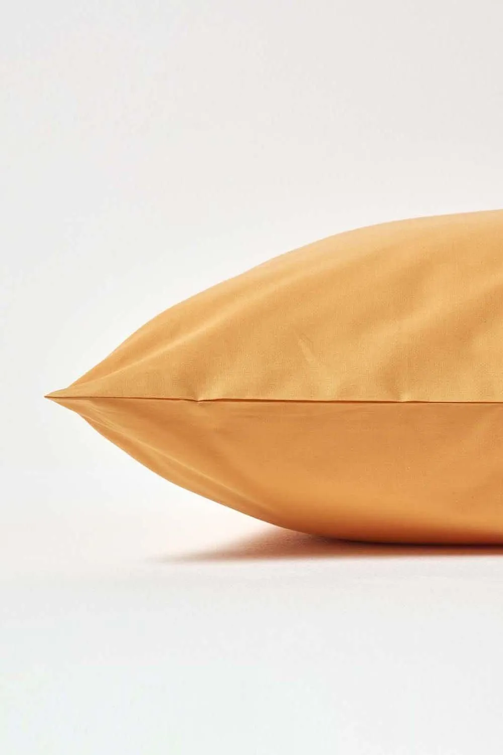 Homescapes Egyptian Cotton Housewife Pillowcase 200 TC, King Size in Mustard 2