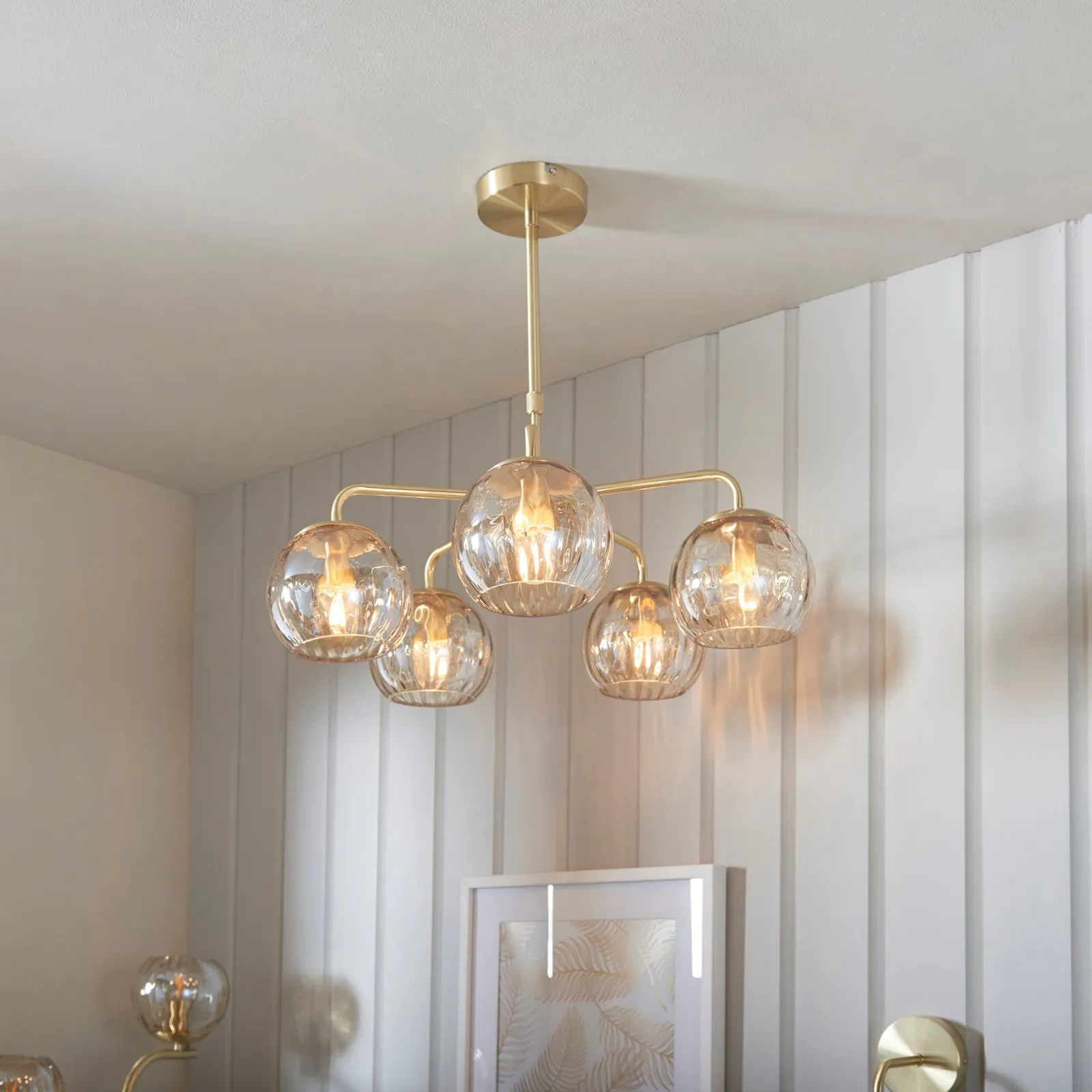 Vogue Arkoma Glass 5 Light Chandelier
