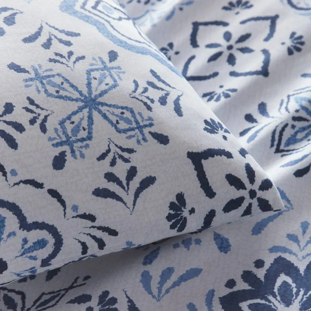 Portfolio Home Porto Geometric Bohemian Duvet Cover Quilt Set With Pillow Case in Blue 2