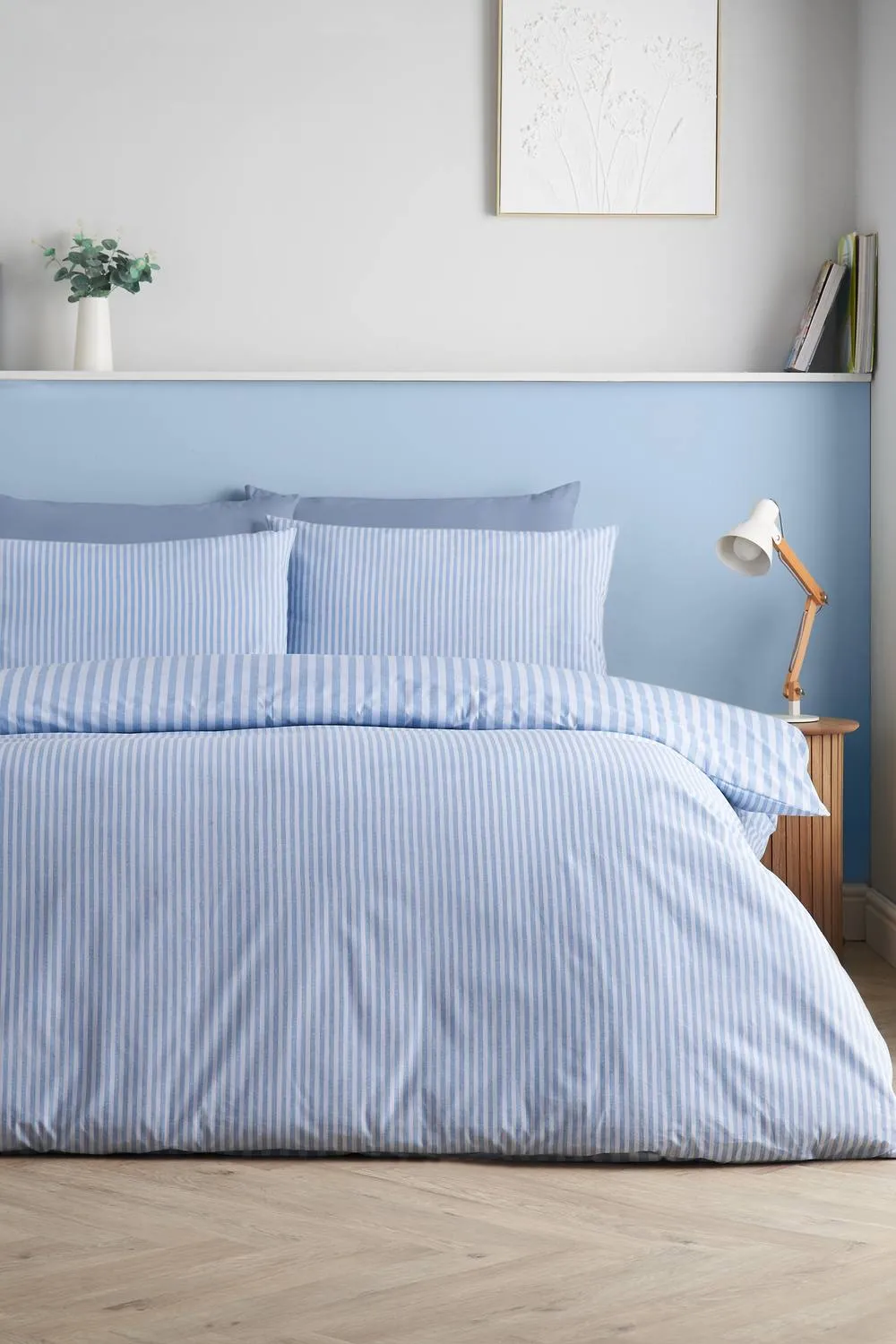 Catherine Lansfield 'Epping Textured Stripe' Reversible Duvet Cover Set in Blue 2