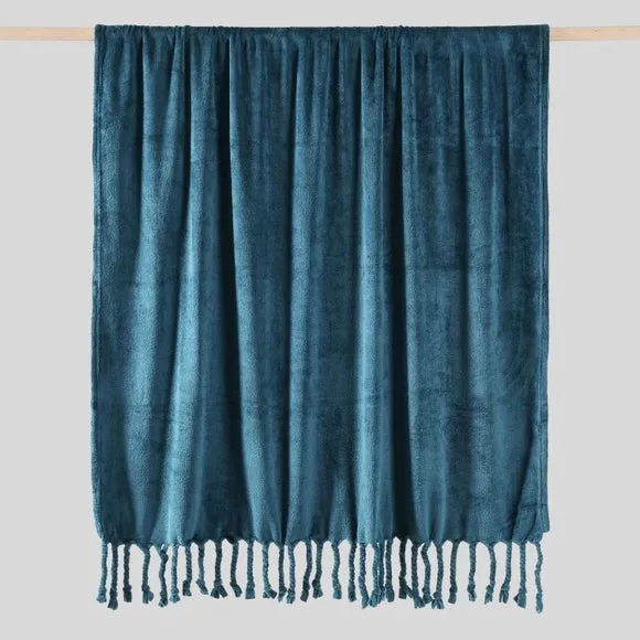 Tassel Throw Blanket 130cm x 170cm 3