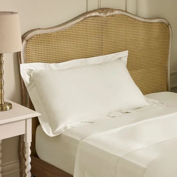 Dorma Luxe Egyptian Cotton Sateen Kingsize Oxford Pillowcase 2
