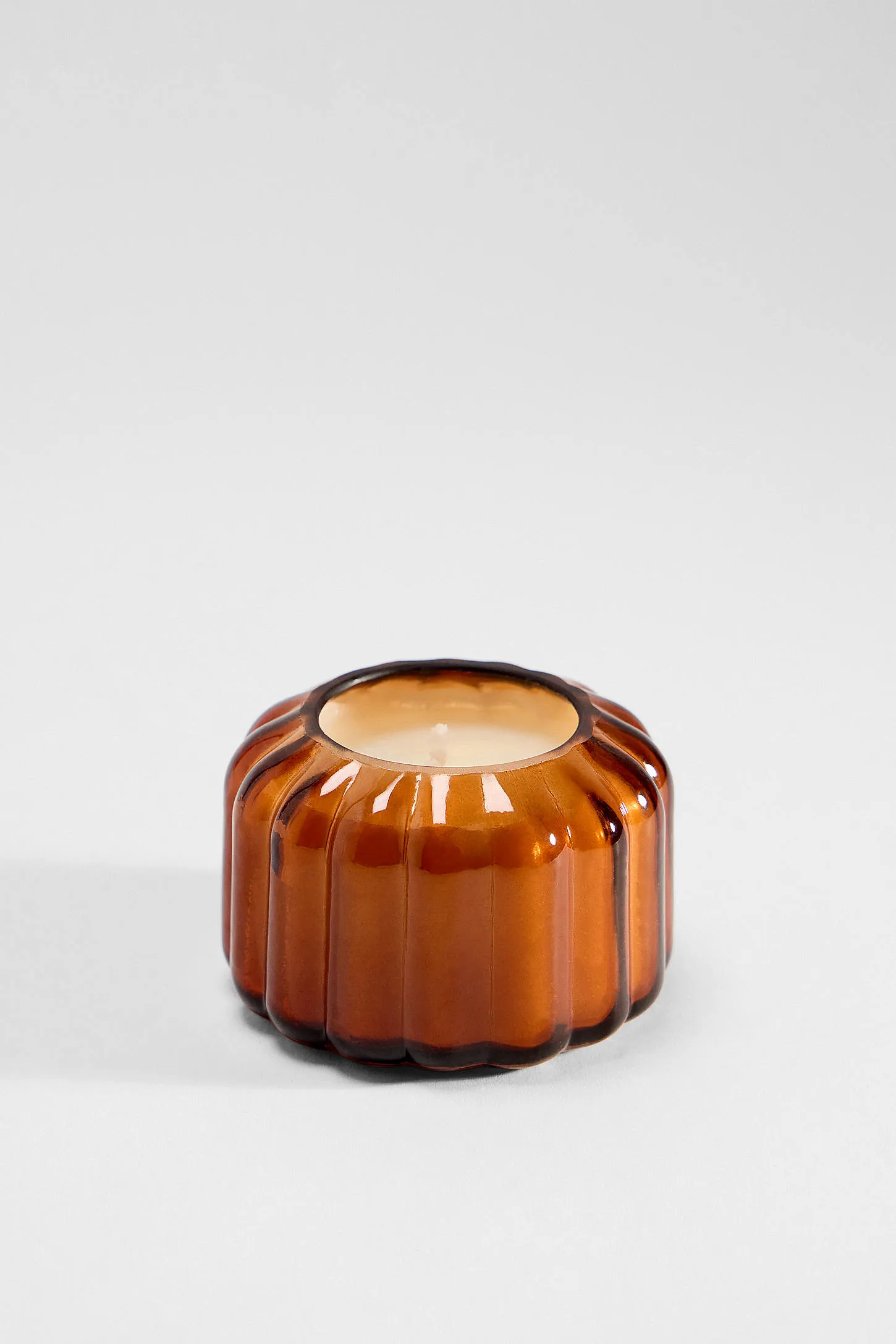 Paddywax Ripple Tobacco & Patchouli 4.5oz Candle ALL