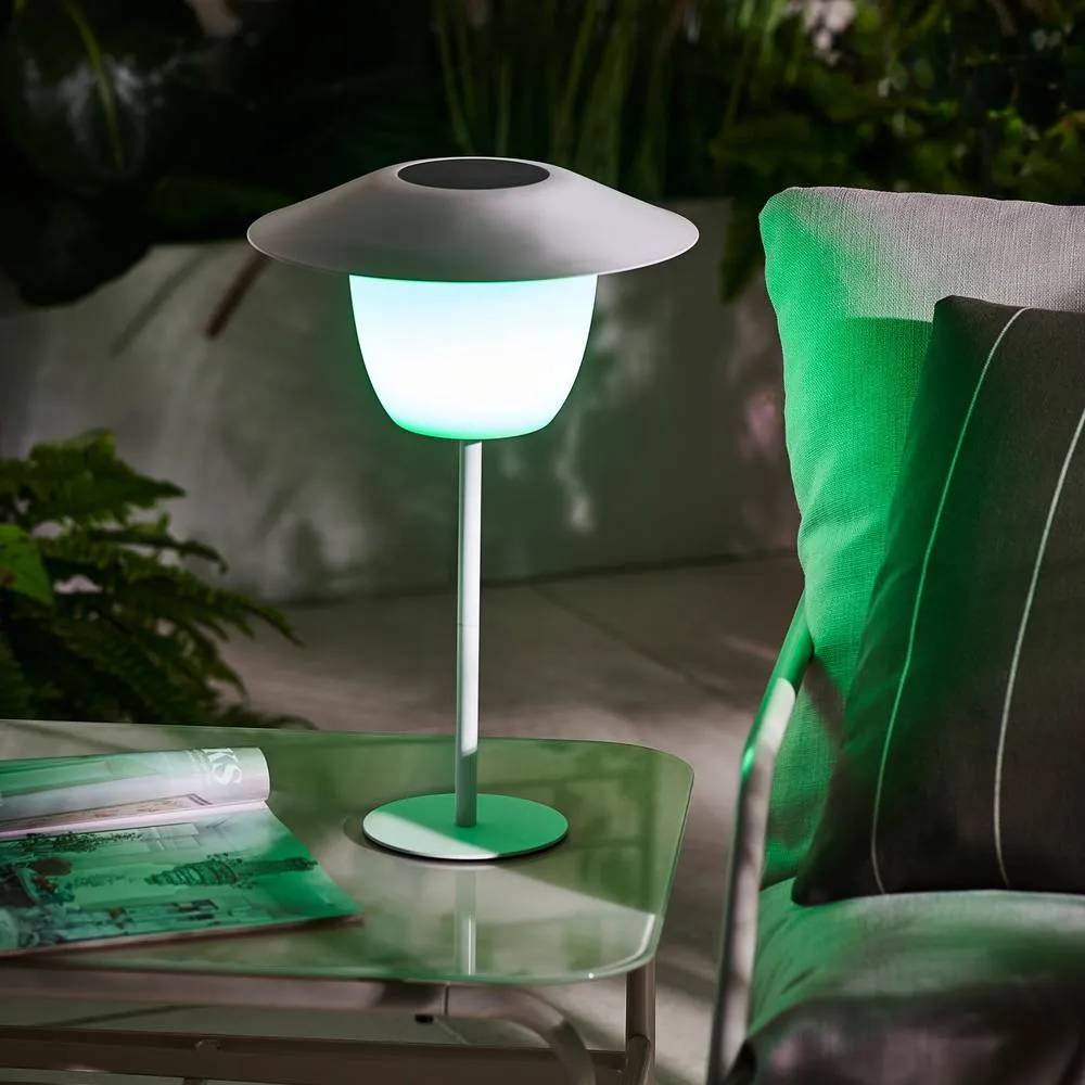 FurnitureboxUK Veya White Solar Outdoor Table Light 6