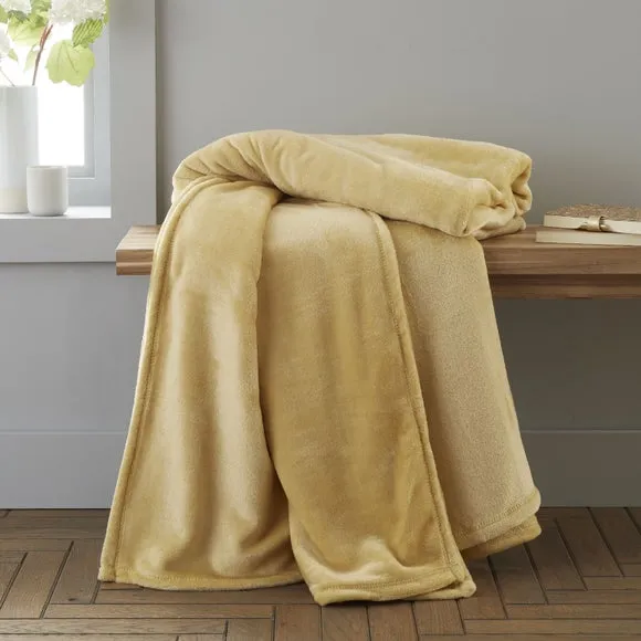 Catherine Lansfield Raschel Velvet Touch Throw Blanket 130cm x 170cm 1