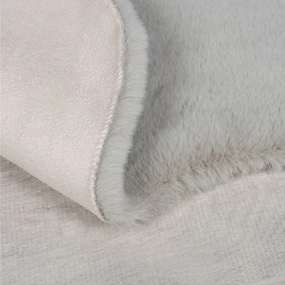 Supersoft Double Pelt Faux Fur Rug 3
