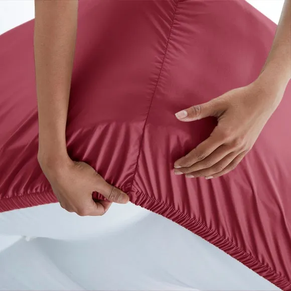 100% Egyptian Cotton 220 Thread Count True Grip® Fitted Sheet 3