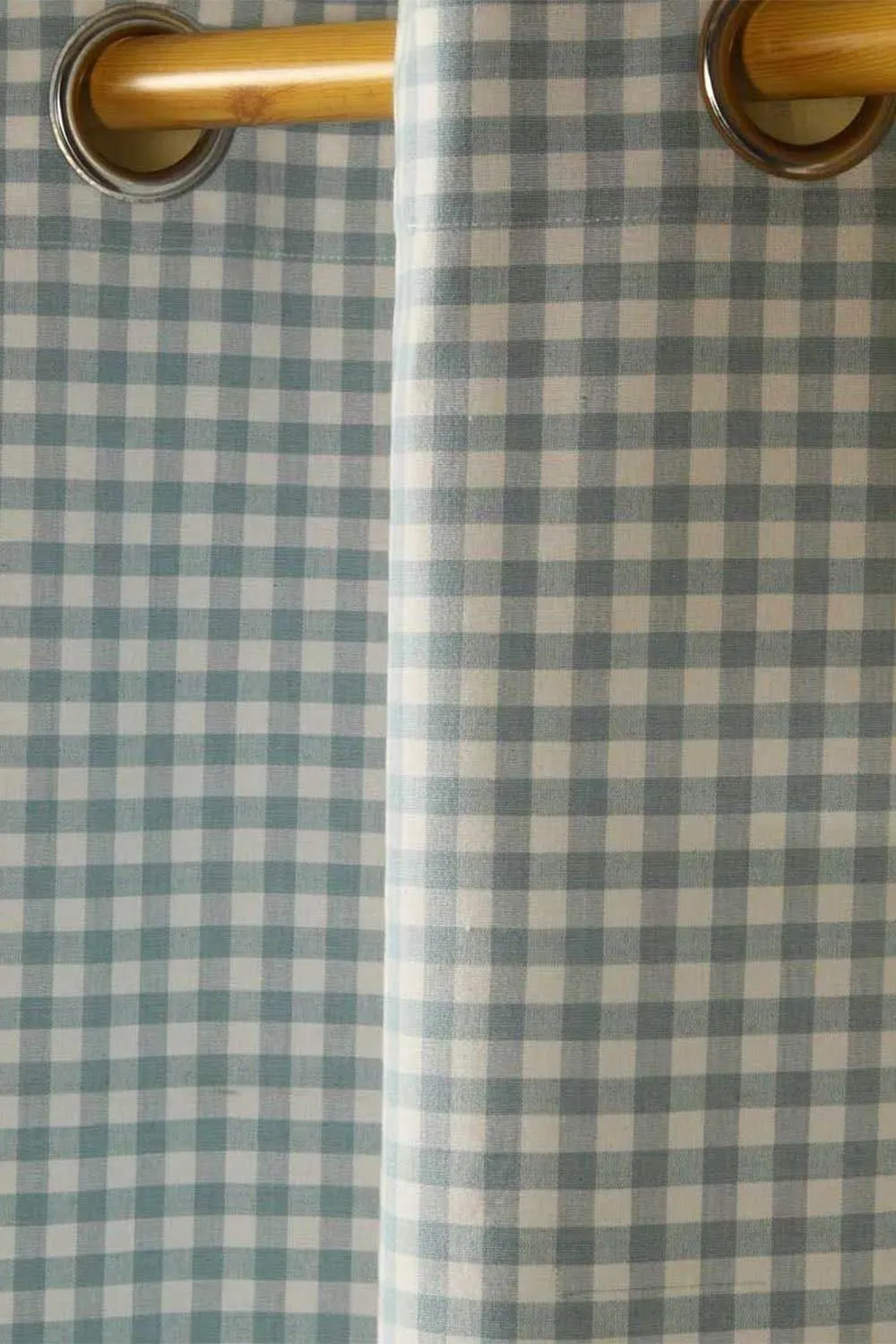 Homescapes Cotton Gingham Eyelet Curtain Pair in Blue 2