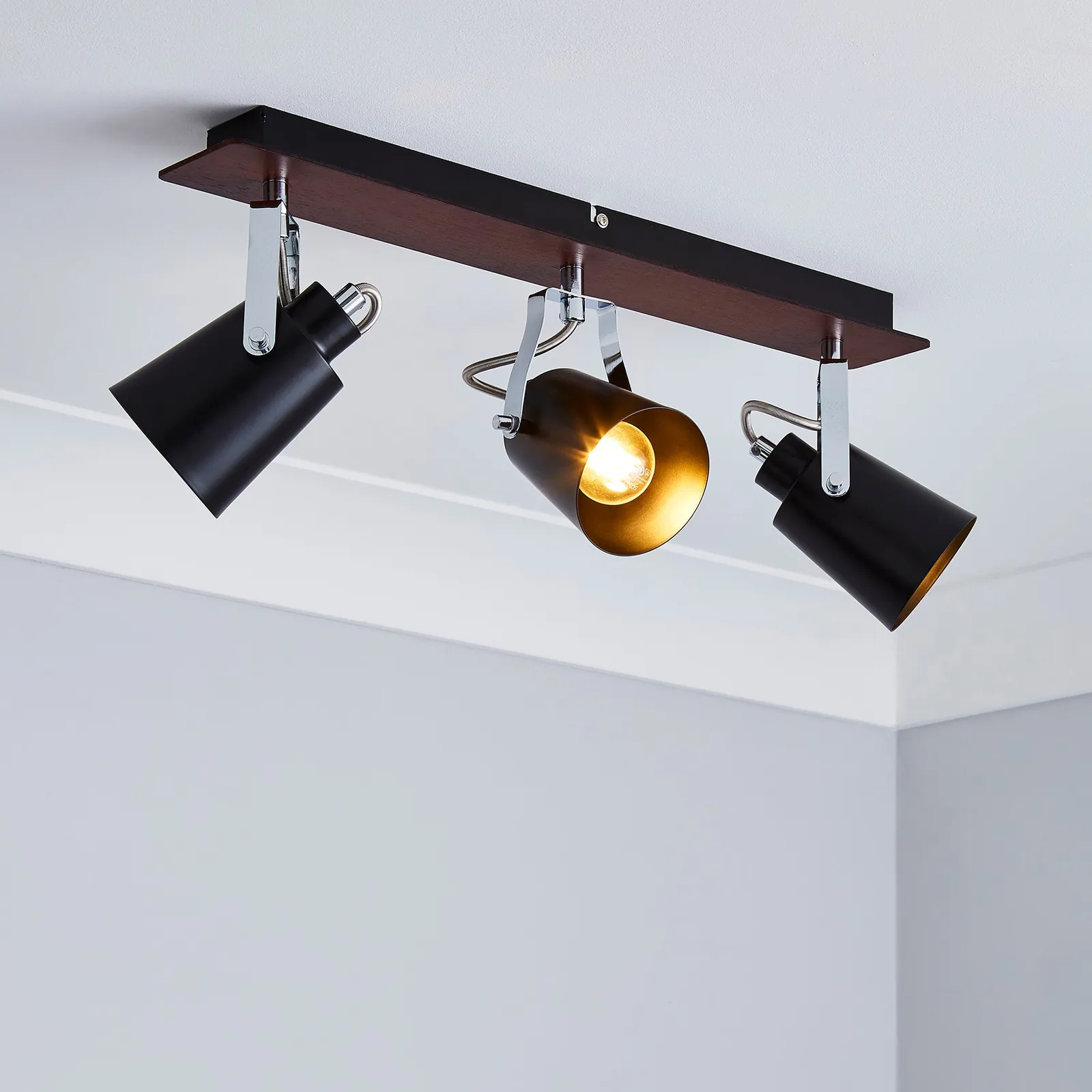 Johan 3 Light Black Spotlight Bar Black