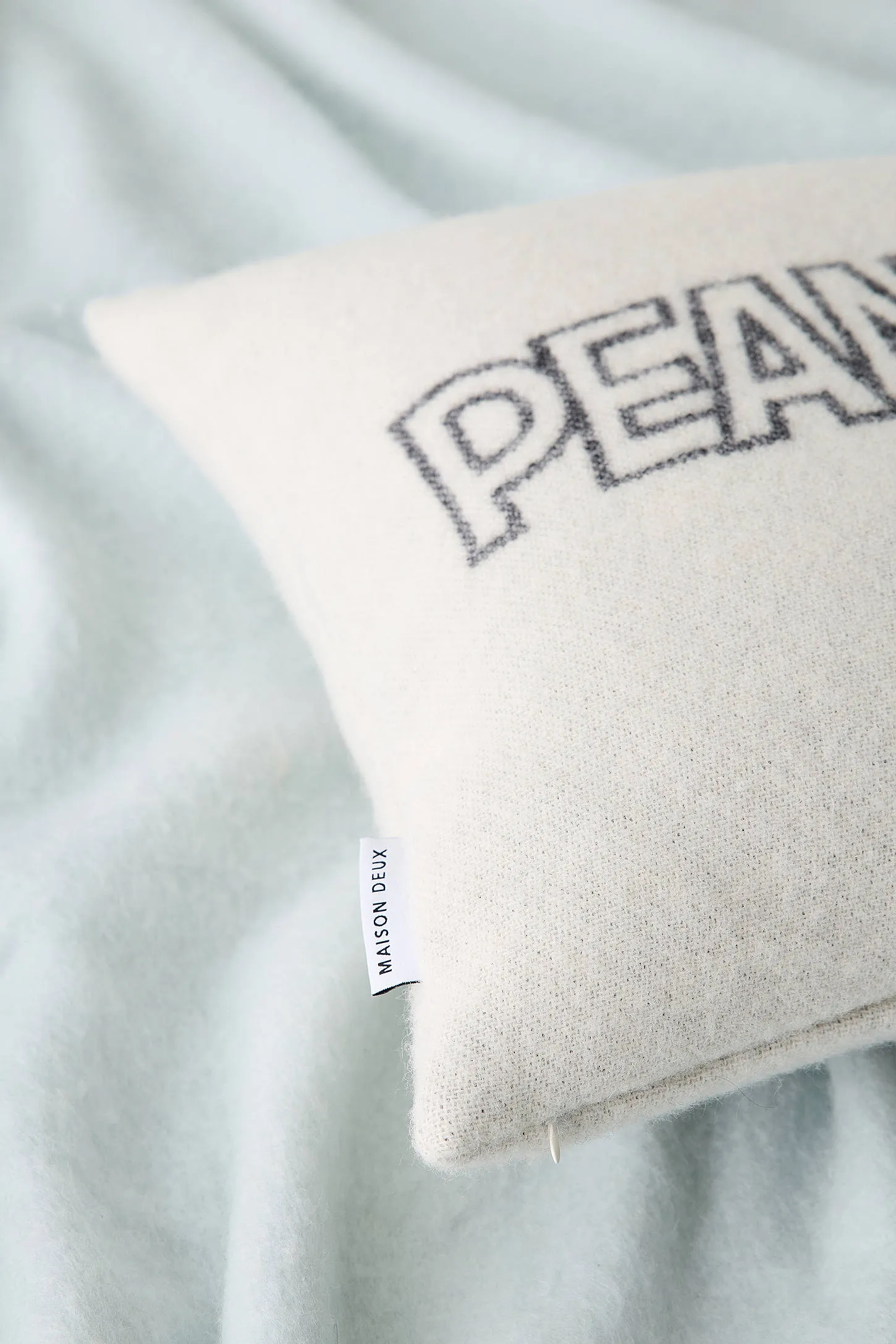 Maison Deux X Peanuts Snoopy Hug Wool Cushion ALL 3