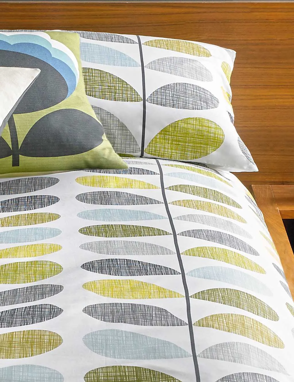 Orla Kiely 2 Pack Pure Cotton Scribble Stem Pillowcases Duck Egg