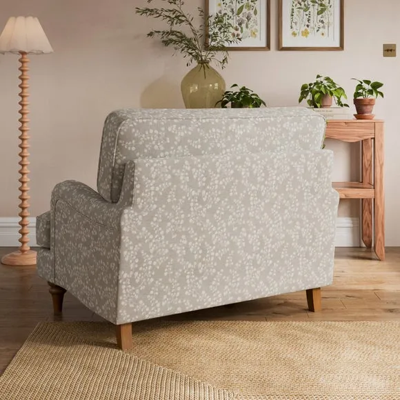 Beatrice II Woodville Floral Snuggle Chair 2