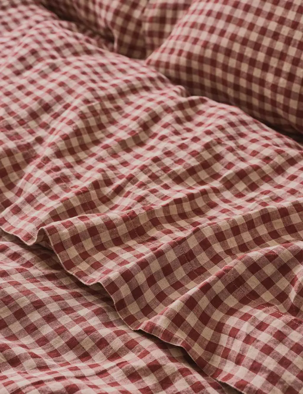 Piglet In Bed Pure Linen Gingham Flat Sheet Red Mix