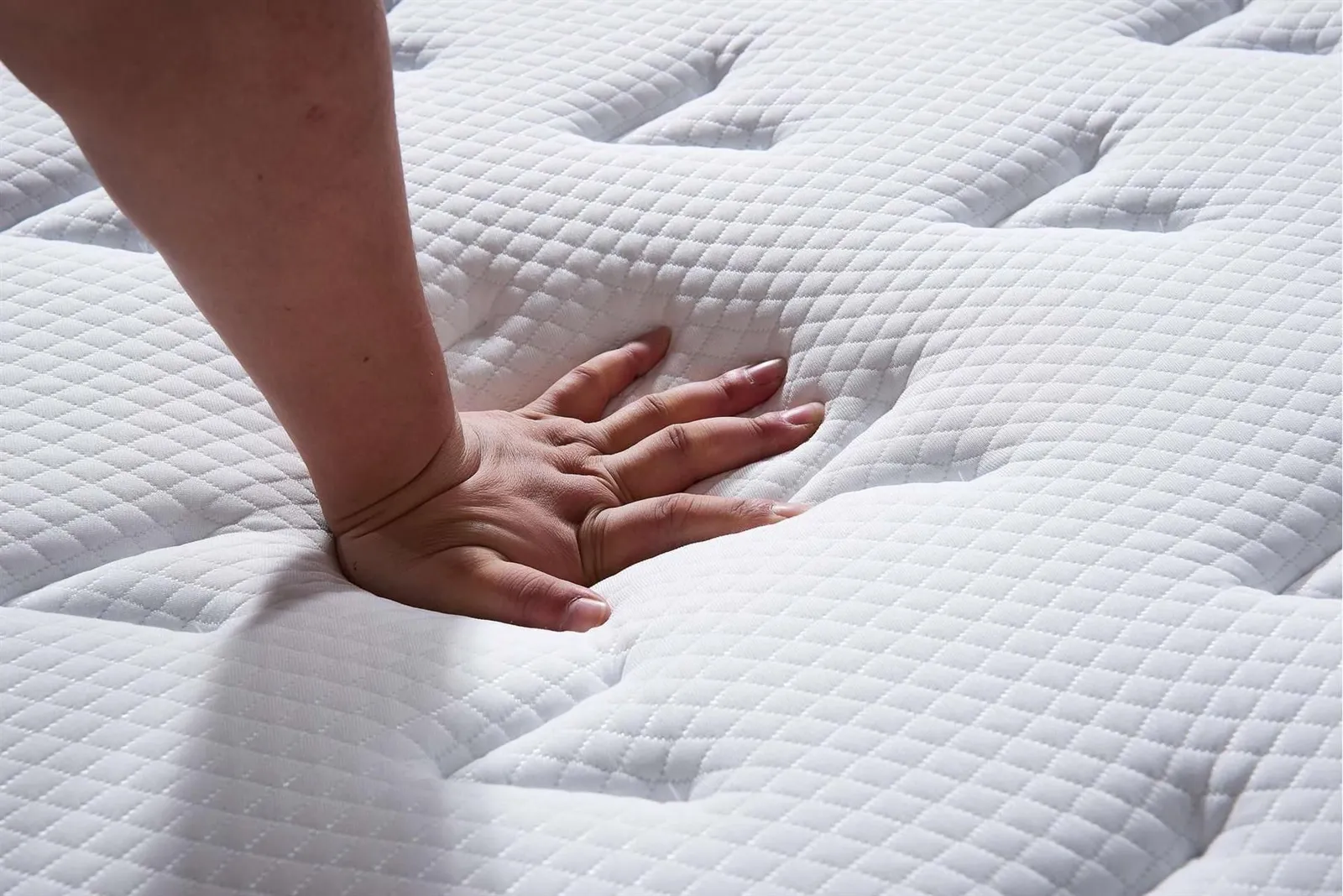 Birlea SleepSoul Heaven 2000 Mattress Memory Foam Pocket Sprung in White 5