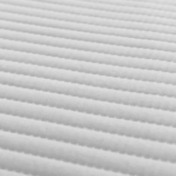 Spencer Pinsonic Bedspread 3